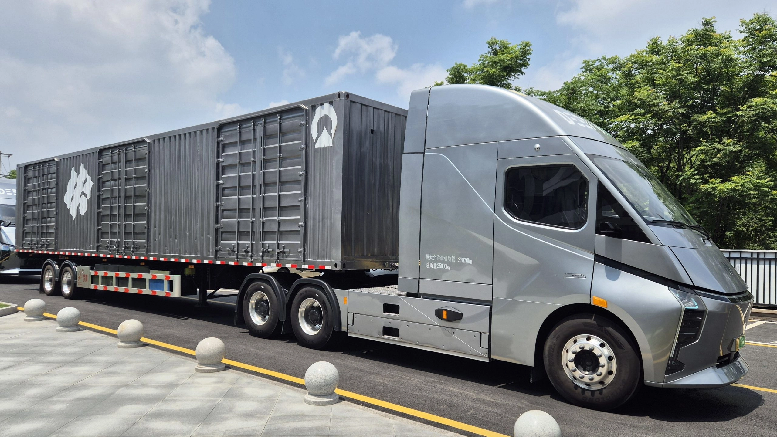 DeepWay Star6x4ดานขาง
